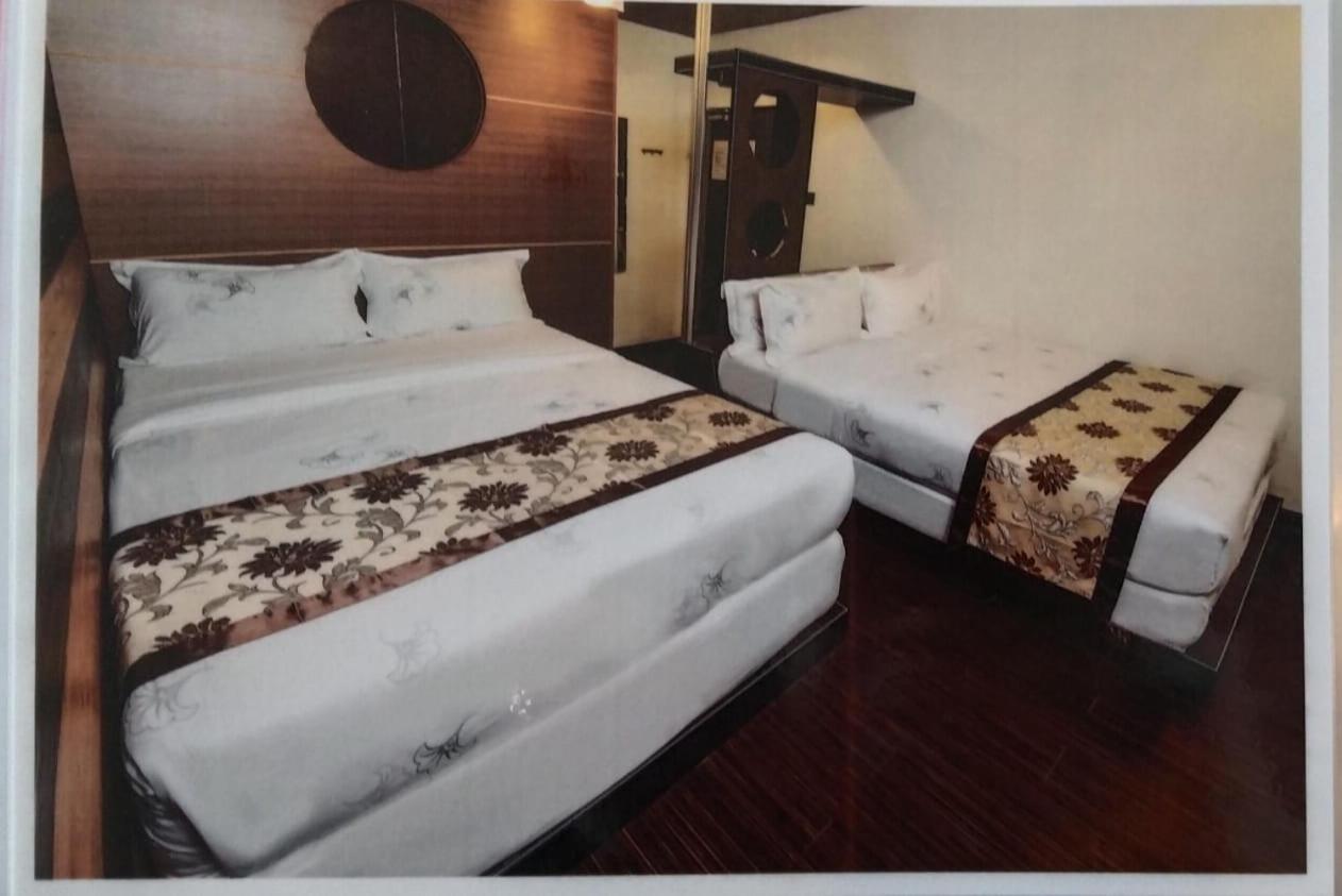Holmes Johor Jaya Hotel