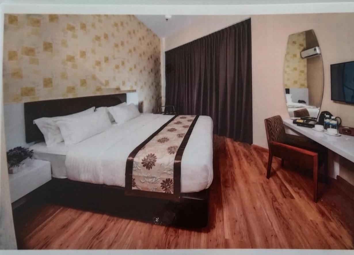 Holmes Johor Jaya Hotel Johor Bahru